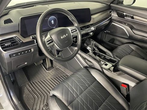 Certified 2023 Kia Telluride SX Prestige X-Line AWD/4WD image 3