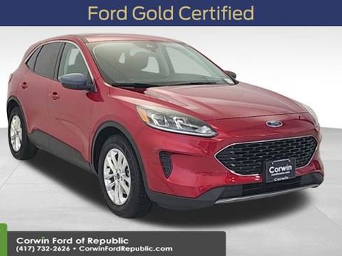 Certified 2022 Ford Escape SE FWD image 1