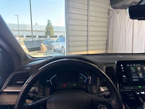 Used 2019 Honda Odyssey EX-L image 8