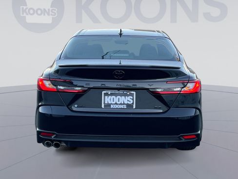 New 2026 Toyota Camry SE image 5