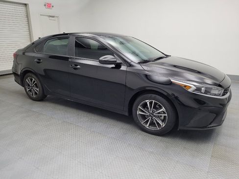 Used 2023 Kia Forte LXS image 11