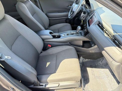 Used 2022 Honda HR-V Sport image 28
