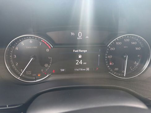 Used 2022 Cadillac XT6 Premium Luxury image 17