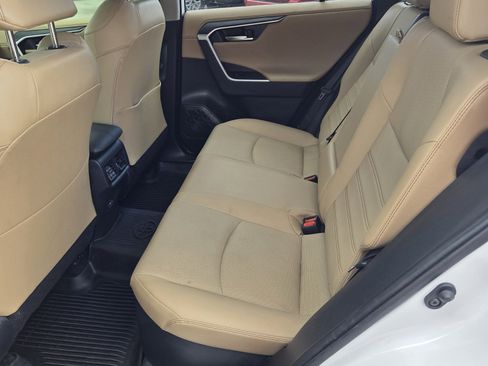 Used 2024 Toyota RAV4 Limited w/ Advanced Technology Package AWD/4WD image 5