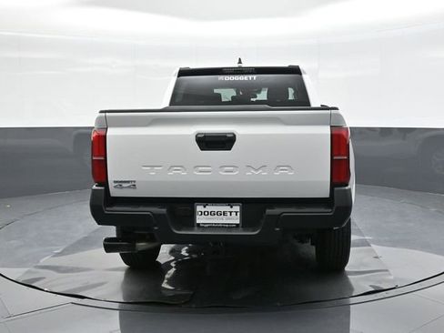 Used 2026 Toyota Tacoma SR AWD/4WD image 11