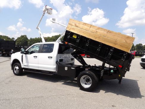 Used 2023 Ford F350 XL w/ Snow Plow Prep Package image 4