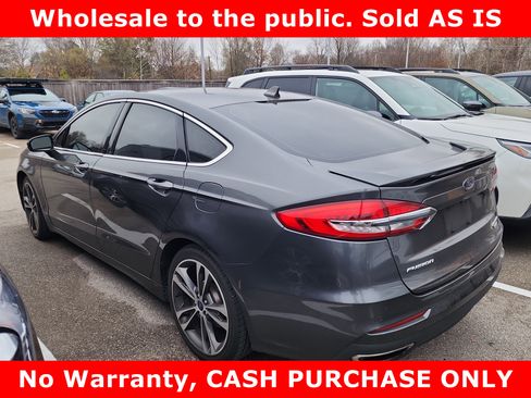 Used 2020 Ford Fusion Titanium image 5