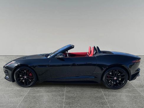 Used 2020 Jaguar F-TYPE R image 3