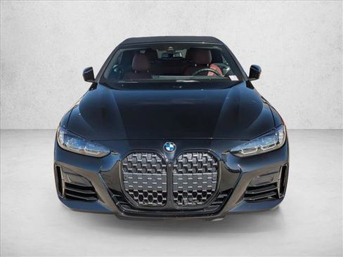 Used 2024 BMW 440i xDrive Convertible w/ Premium Package image 2