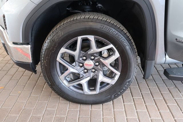 New 2026 GMC Sierra 1500 SLE w/ Max Trailering Package AWD/4WD image 11