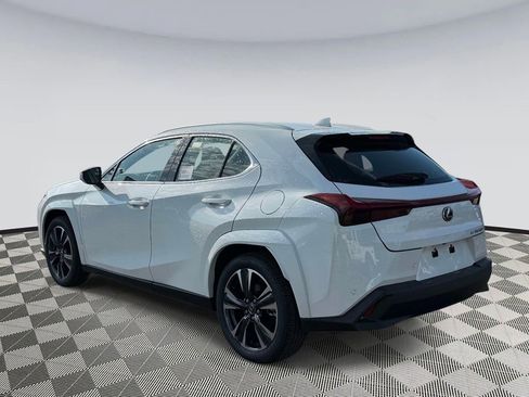 Used 2026 Lexus UX 300h AWD w/ Accessory Package (Z1) image 4