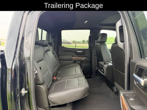 Used 2020 Chevrolet Silverado 1500 High Country w/ Technology Package AWD/4WD image 10
