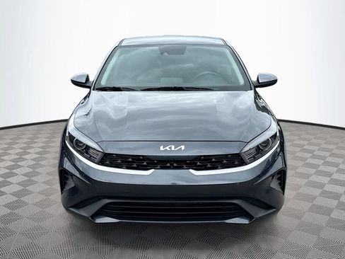 Used 2023 Kia Forte LXS FWD image 2