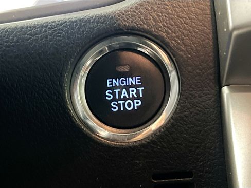 Used 2019 Toyota 4Runner Limited image 24