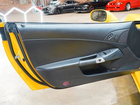 Used 2010 Chevrolet Corvette Grand Sport w/ Preferred Equipment Group RWD image 45