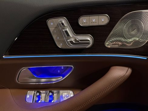 New 2026 Mercedes-Benz GLS 450 4MATIC image 10