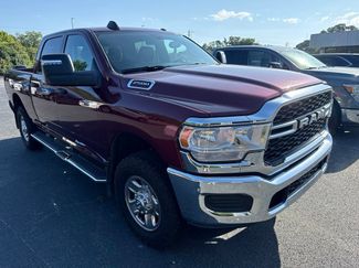 Used 2024 RAM 2500 Tradesman w/ Chrome Appearance Group AWD/4WD video 2