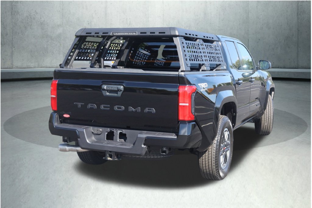 Used 2025 Toyota Tacoma TRD Sport AWD/4WD image 23