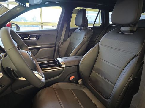 New 2026 Mercedes-Benz GLC 300 image 16