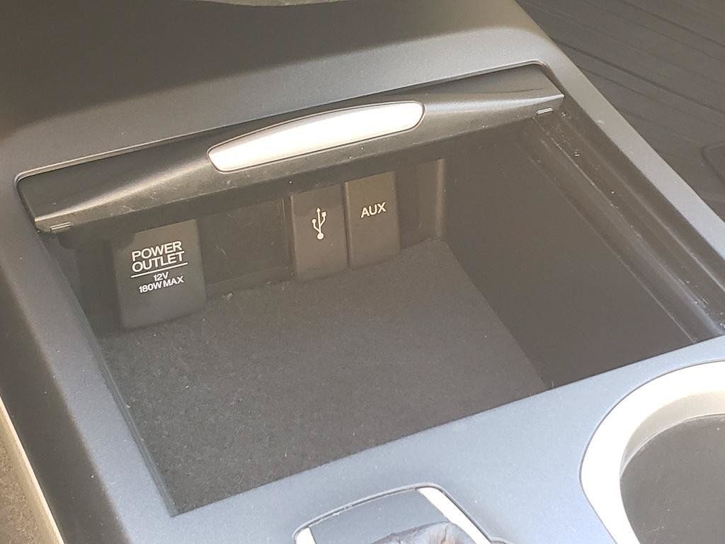 Used 2018 Acura RDX w/ Technology Package AWD/4WD image 28