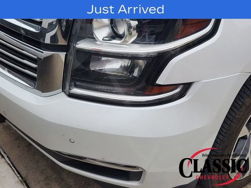 Used 2019 Chevrolet Tahoe Premier RWD image 11