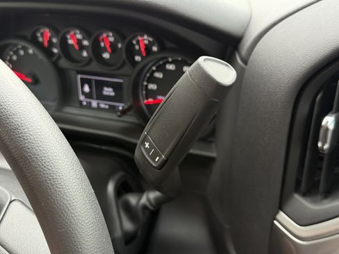 Used 2025 Chevrolet Silverado 1500 W/T w/ WT Safety Package AWD/4WD image 19