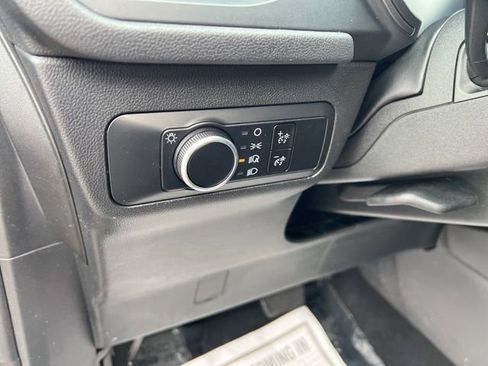 Used 2025 Ford Escape Active AWD/4WD image 20