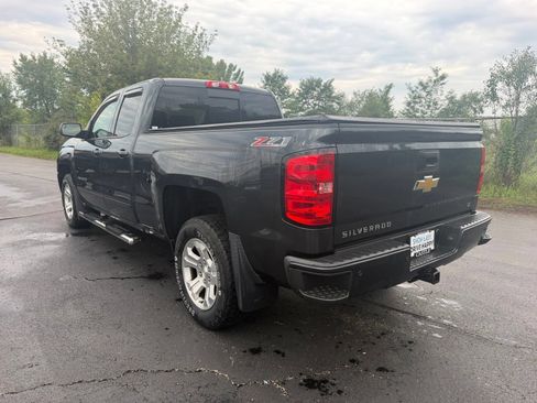 Used 2017 Chevrolet Silverado 1500 LT w/ All Star Edition AWD/4WD image 8