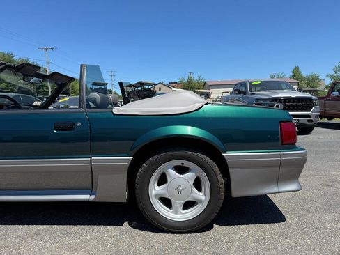 Used 1992 Ford Mustang GT RWD image 9