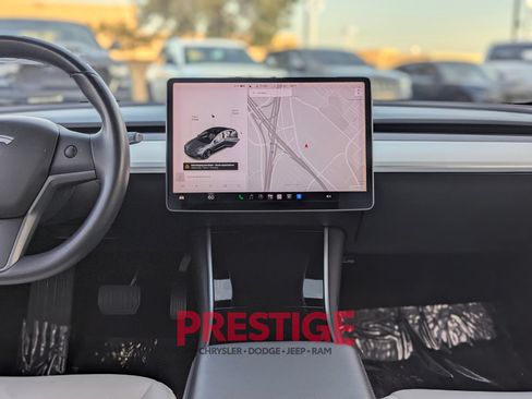 Used 2018 Tesla Model 3 Long Range AWD/4WD image 19