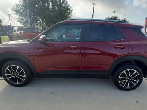 Used 2024 Chevrolet TrailBlazer LT FWD image 5