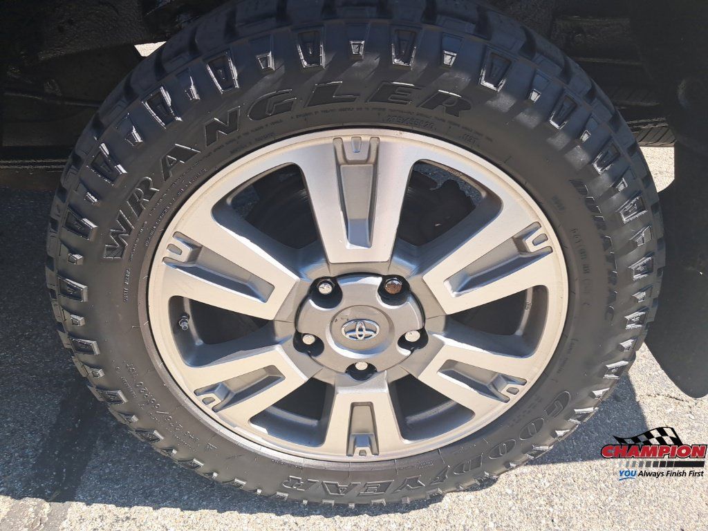 Used 2015 Toyota Tundra Platinum AWD/4WD image 19