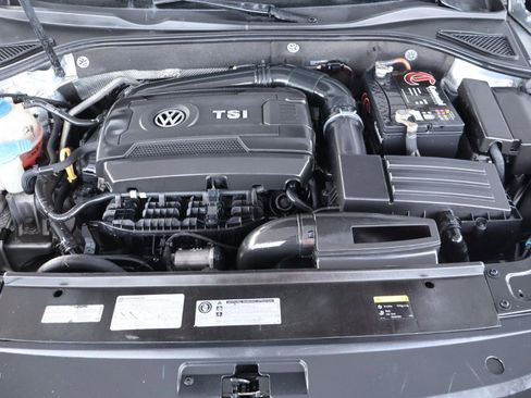 Used 2017 Volkswagen Passat 1.8T SE image 39