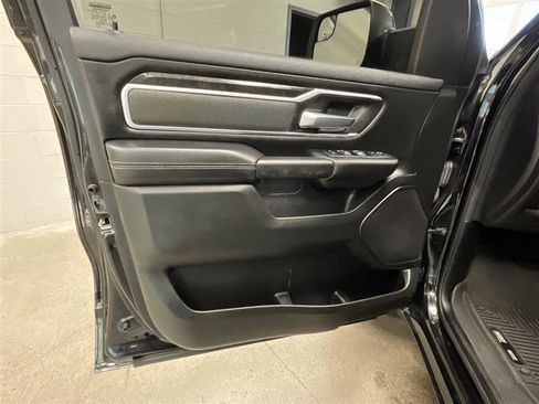 Used 2022 RAM 1500 Big Horn image 12