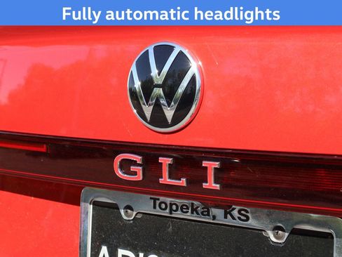 New 2026 Volkswagen Jetta GLI Autobahn FWD image 9