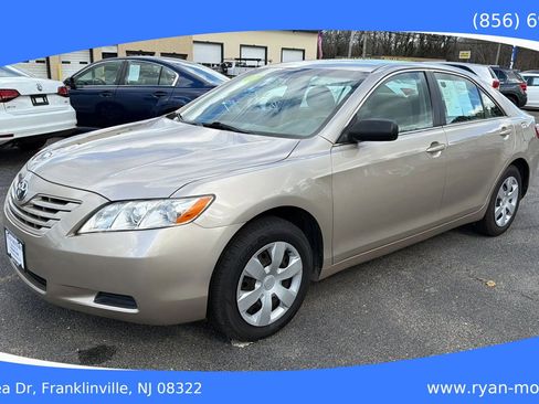 Used 2007 Toyota Camry CE image 1