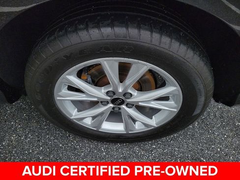 Certified 2024 Audi Q3 2.0T Premium Plus image 29