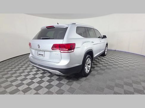 Used 2018 Volkswagen Atlas SE FWD image 40