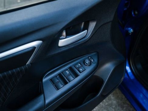 Used 2018 Honda Fit EX image 65