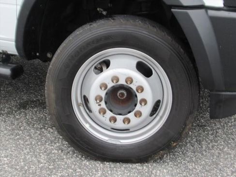 Used 2024 RAM 5500 Tradesman w/ Electrical Accessory Group image 7