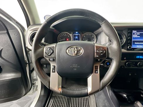 Used 2023 Toyota Tacoma SR5 w/ Technology Package AWD/4WD image 16
