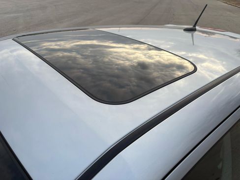 Used 2013 Nissan Juke SV image 52