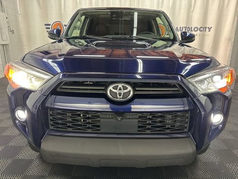 Used 2022 Toyota 4Runner TRD Off-Road Premium image 4