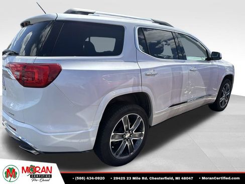 Used 2019 GMC Acadia Denali w/ Technology Package AWD/4WD image 3