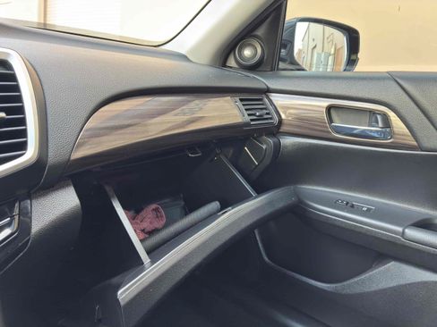 Used 2017 Honda Accord EX-L image 28