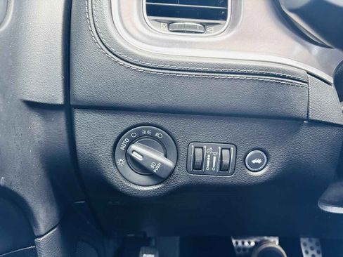 Used 2019 Dodge Charger Scat Pack w/ Plus Group image 32