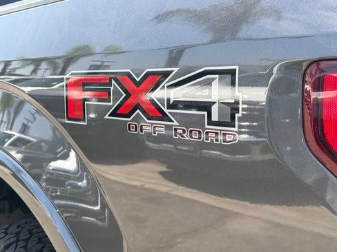 Certified 2019 Ford F150 Lariat w/ FX4 Off-Road Package AWD/4WD image 16