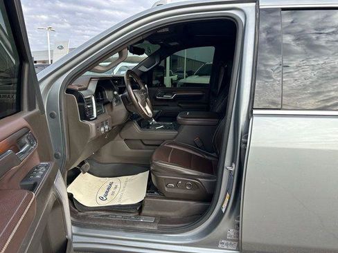 Used 2024 GMC Sierra 2500 Denali w/ Denali Reserve Package image 9