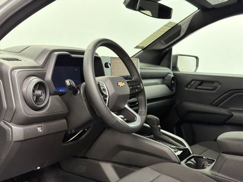 Used 2026 Chevrolet Colorado W/T w/ WT Convenience Package II AWD/4WD image 15