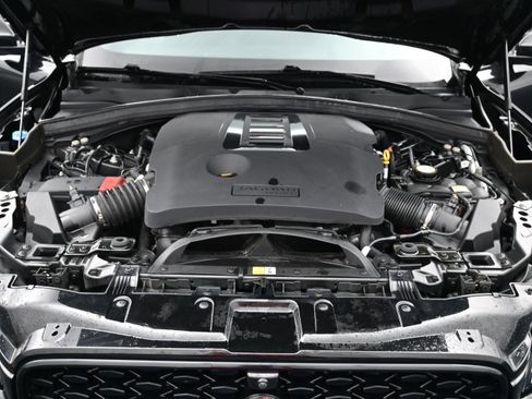 Used 2021 Jaguar F-PACE S AWD/4WD image 24